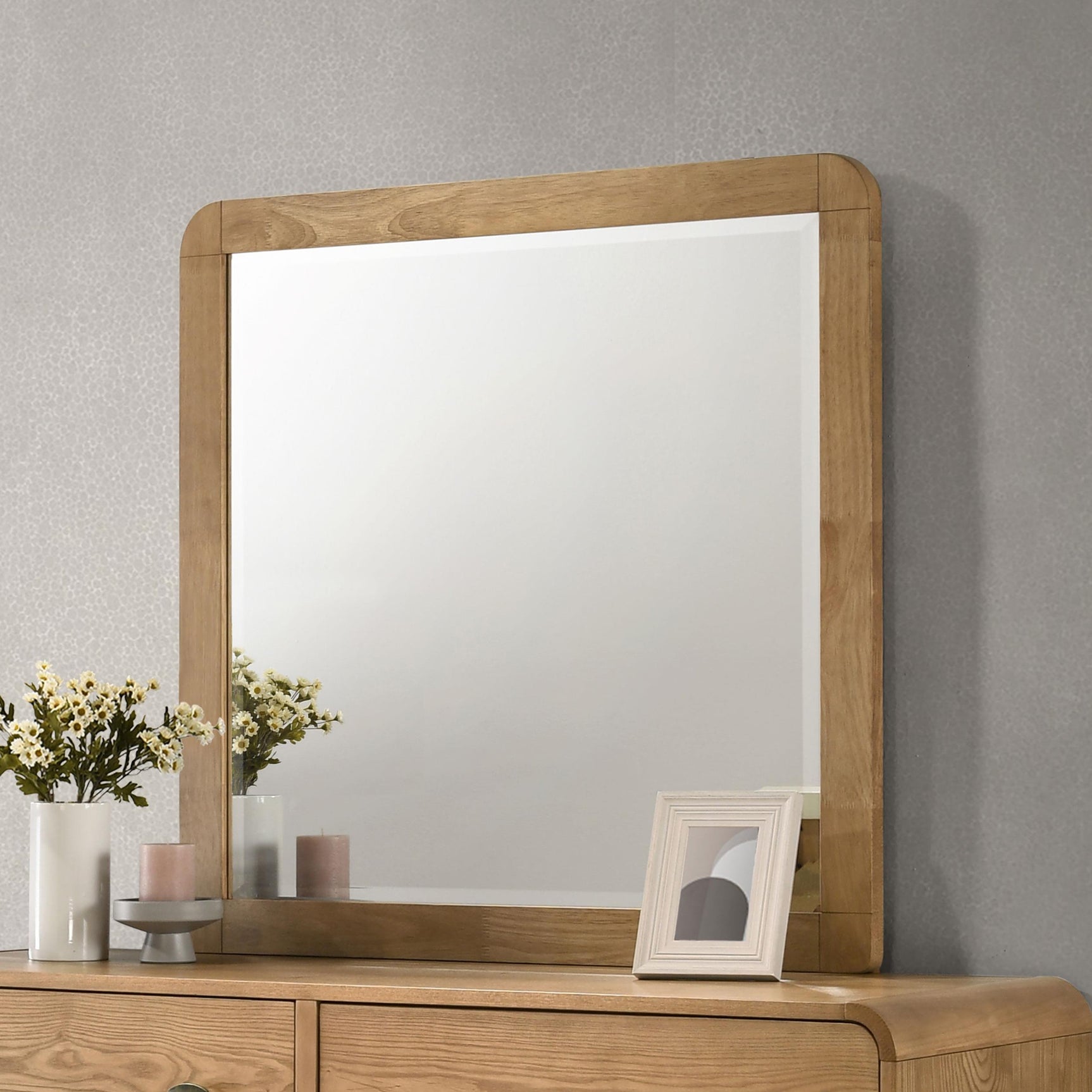 Robyn dresser mirror light ash close-up of frame texture