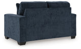 Close-up of Aviemore loveseat accent pillow