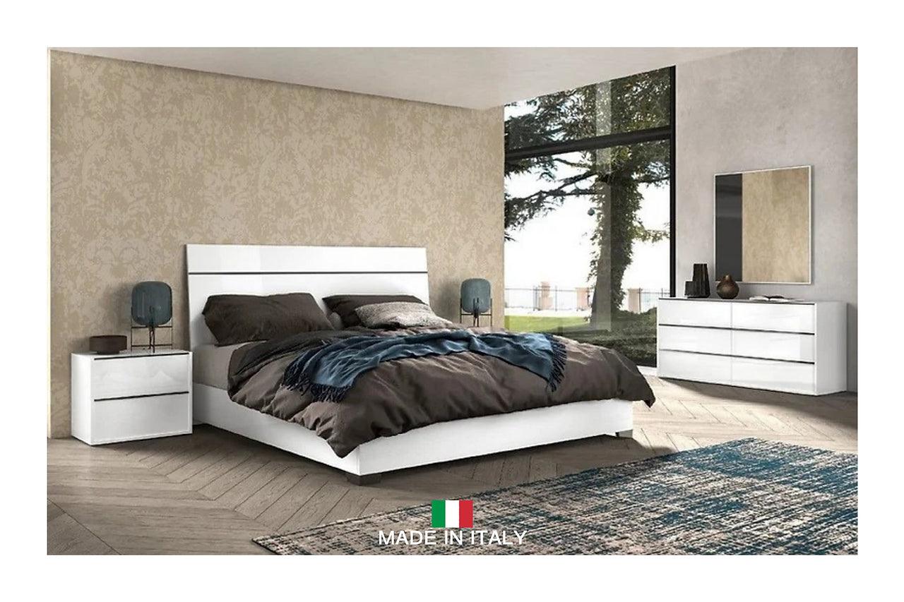 Luna White Panel Bedroom Set main view of bed
