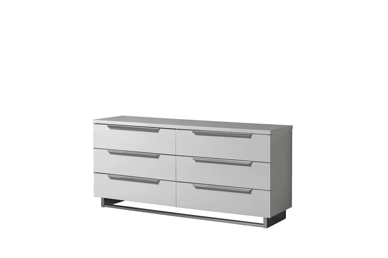 LED lit Kimera White Bedroom Set dresser and mirror