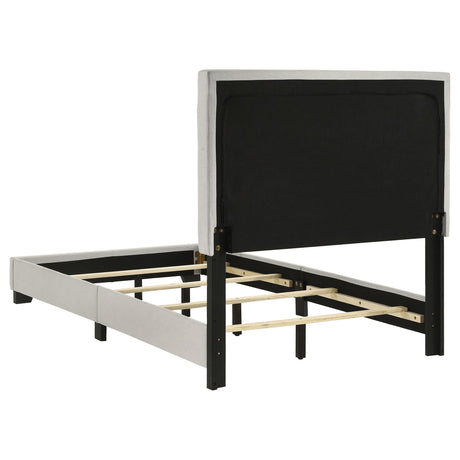 Dorian twin bed footboard and side rail detail
