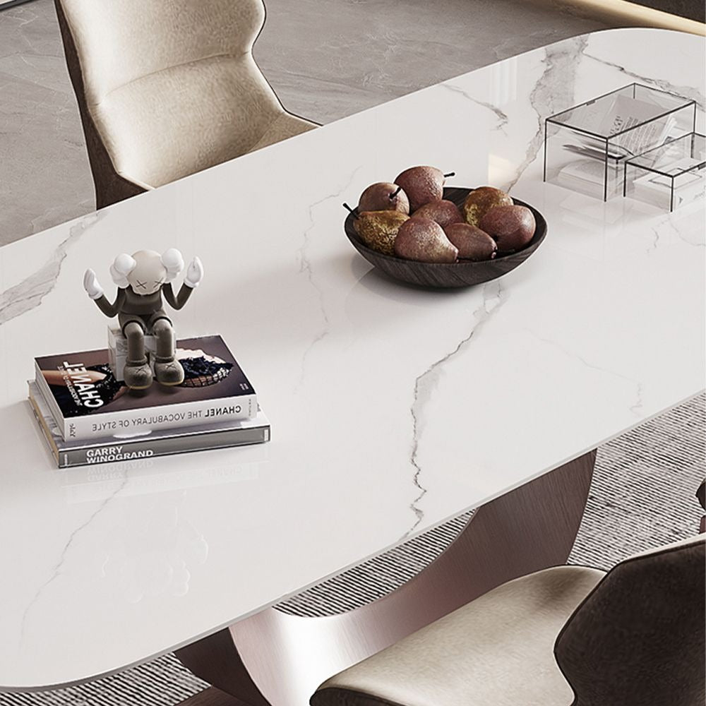 Close-up of white sintered stone tabletop on Tommy dining table