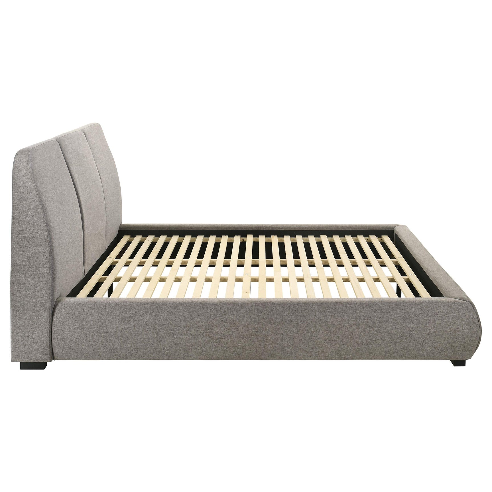 Built-in slat system supporting mattress