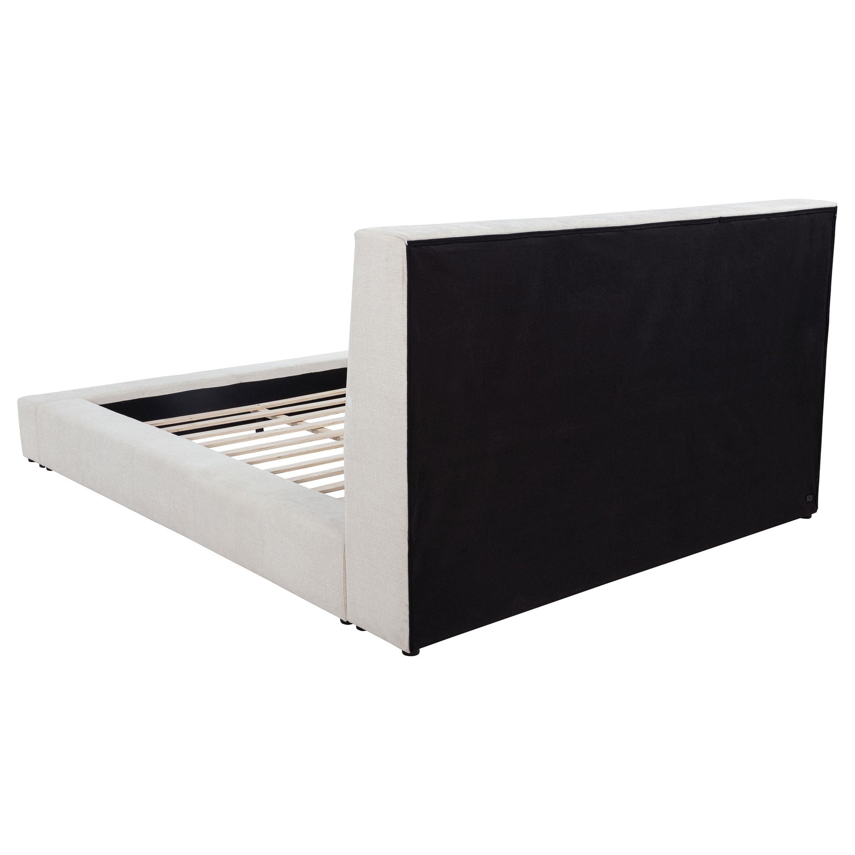 Fully wrapped footboard view