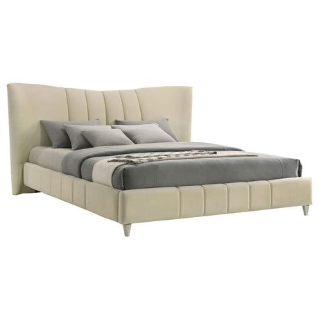 Evelyn bed pleated footboard detail