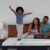 Tempur-Pedic® TEMPUR-Adapt® Medium Hybrid Mattress