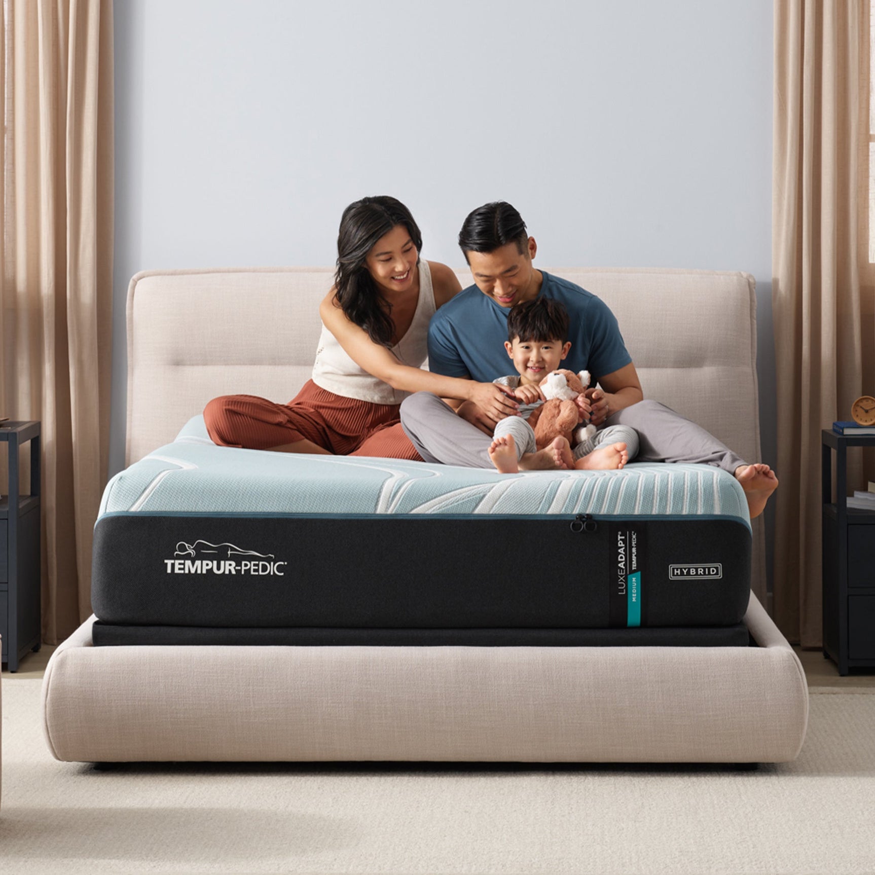 Tempur-Pedic® TEMPUR-LuxeAdapt® Medium Hybrid Mattress