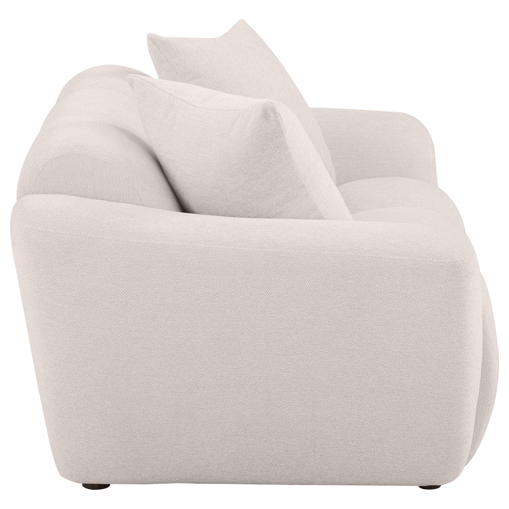 Two knife-edge pillows included with Destino loveseat