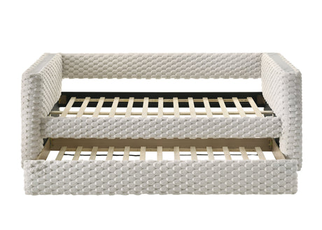 Daybed slats and frame underside