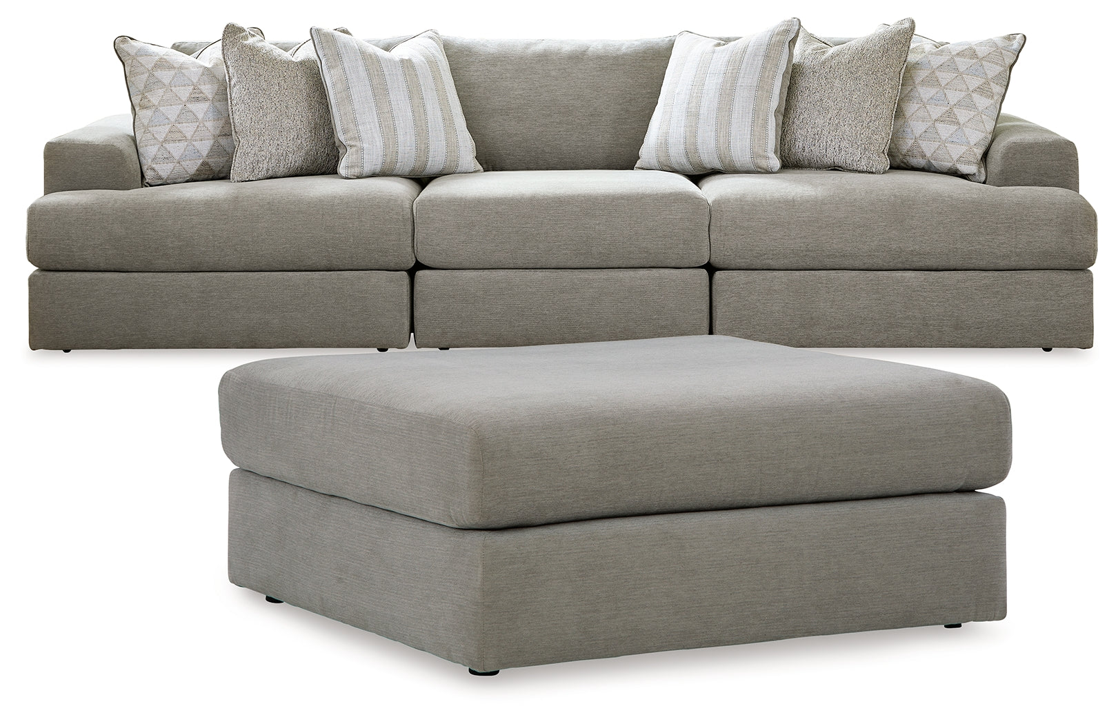 Front perspective of Avaliyah Ash sectional with ottoman