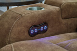 Console detail between loveseat seats