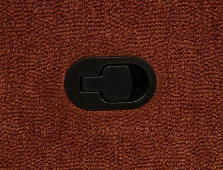 Navarro recliner from a three-quarter angle