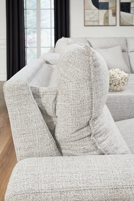Modmax II sectional showing Easy View™ adjustable headrest feature