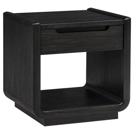 Leandro coffee and end table set side angle