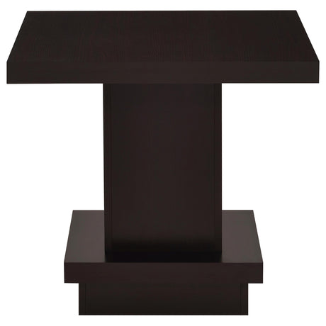 Reston end table close up of corner showing finish