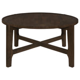 Living room setting with Cota table set