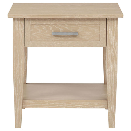 Lindenton Side Table corner and tapered leg