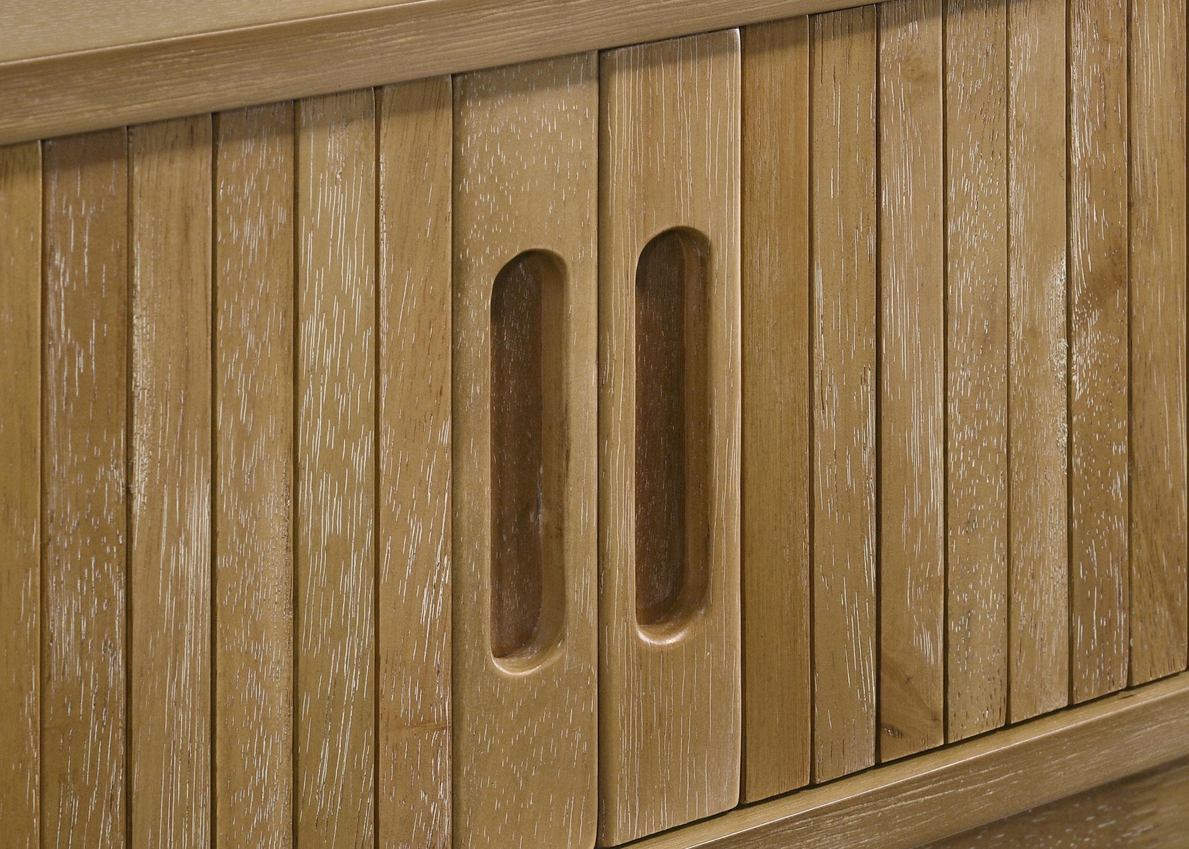 Open shelving for electronics