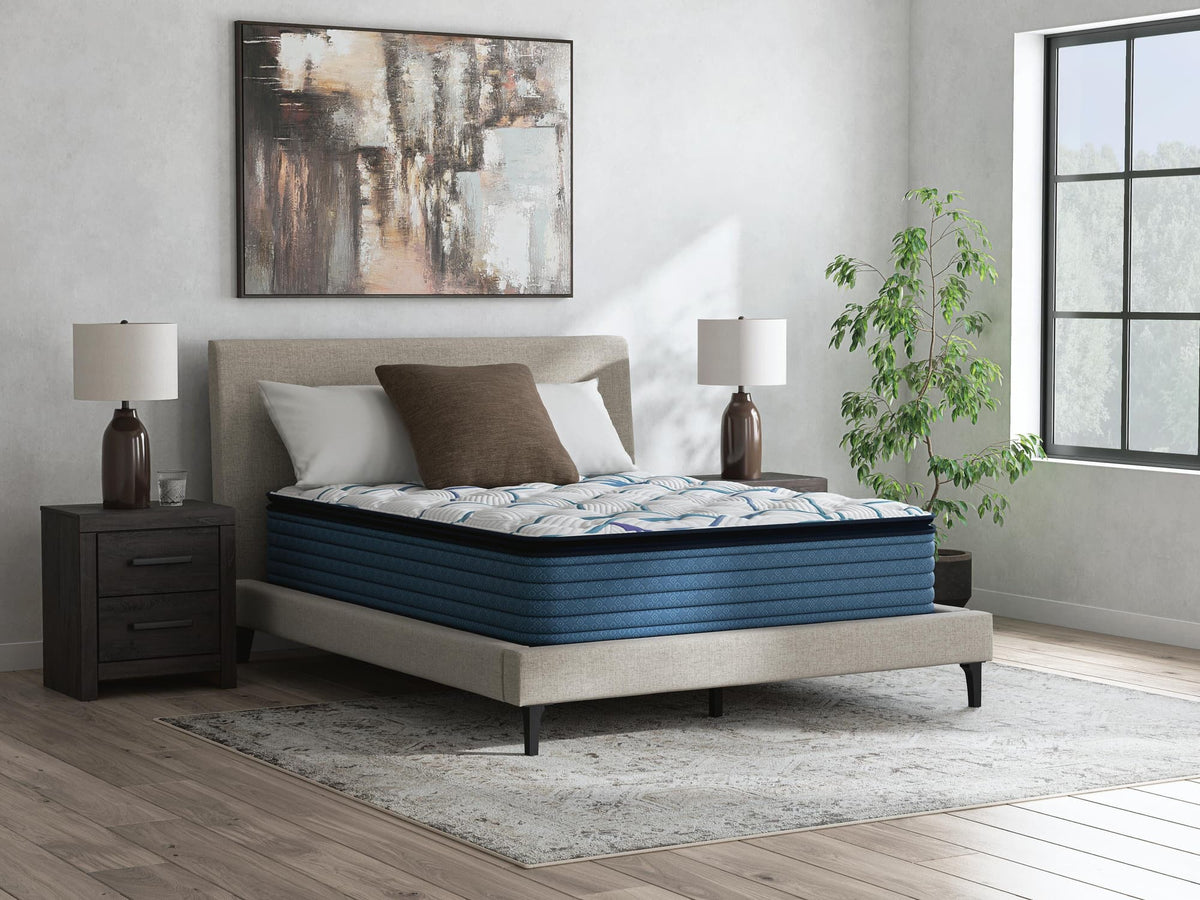 Limited Edition Plush PT 3.0 White Twin XL Mattress — product view