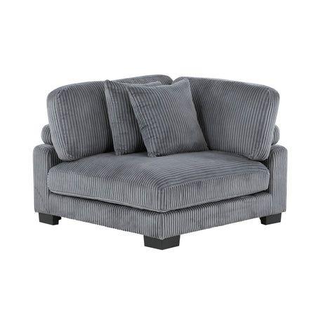 Traverse Loveseat with four matching pillows