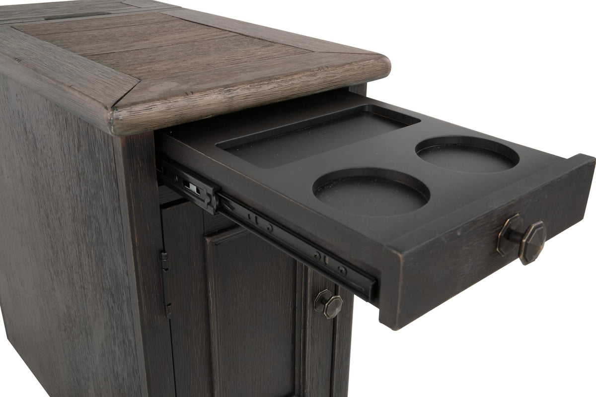 Tyler Grayish Brown/Black Coffee Table with 2 End Tables — detail view