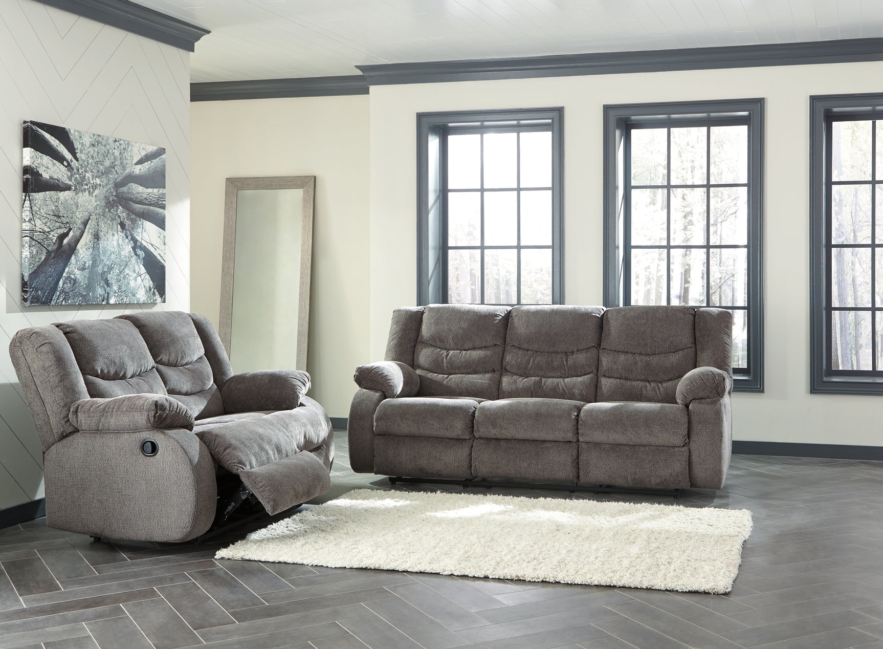 Set with both sofa and loveseat reclining