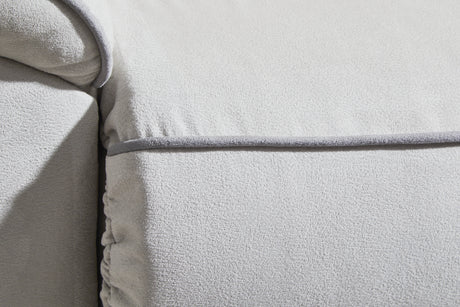 Contrasting welt detail on chenille upholstery