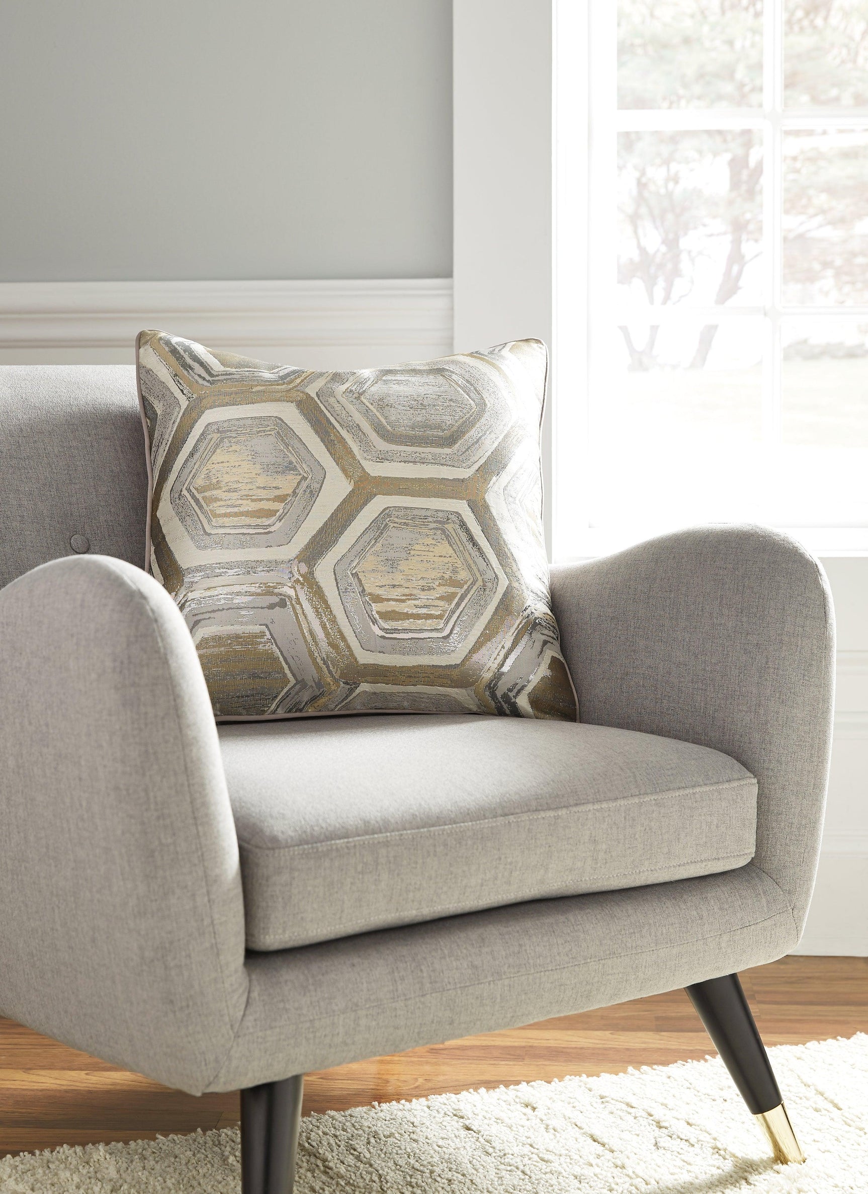 Meiling Metallic Pillow set of 4 - stacked pillows showcasing fabric texture and pattern