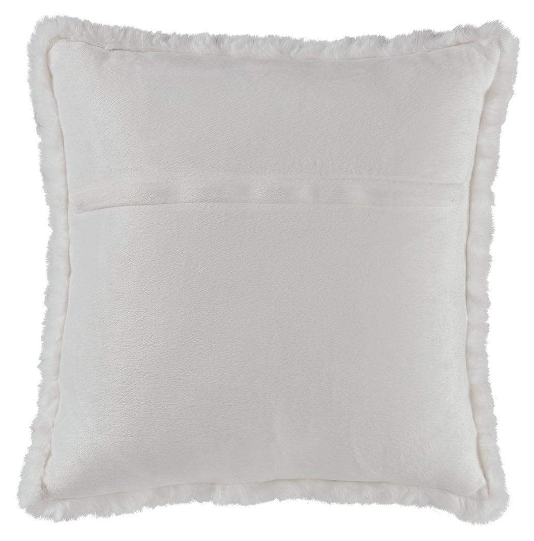 Gariland pillow zipper closure detail
