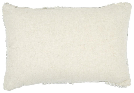 Close-up of Standon Pillow zipper closure