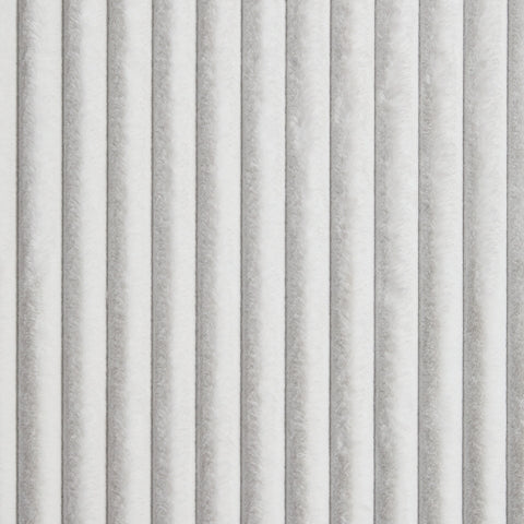 Alsonwell White Faux Fur Throw fabric swatch