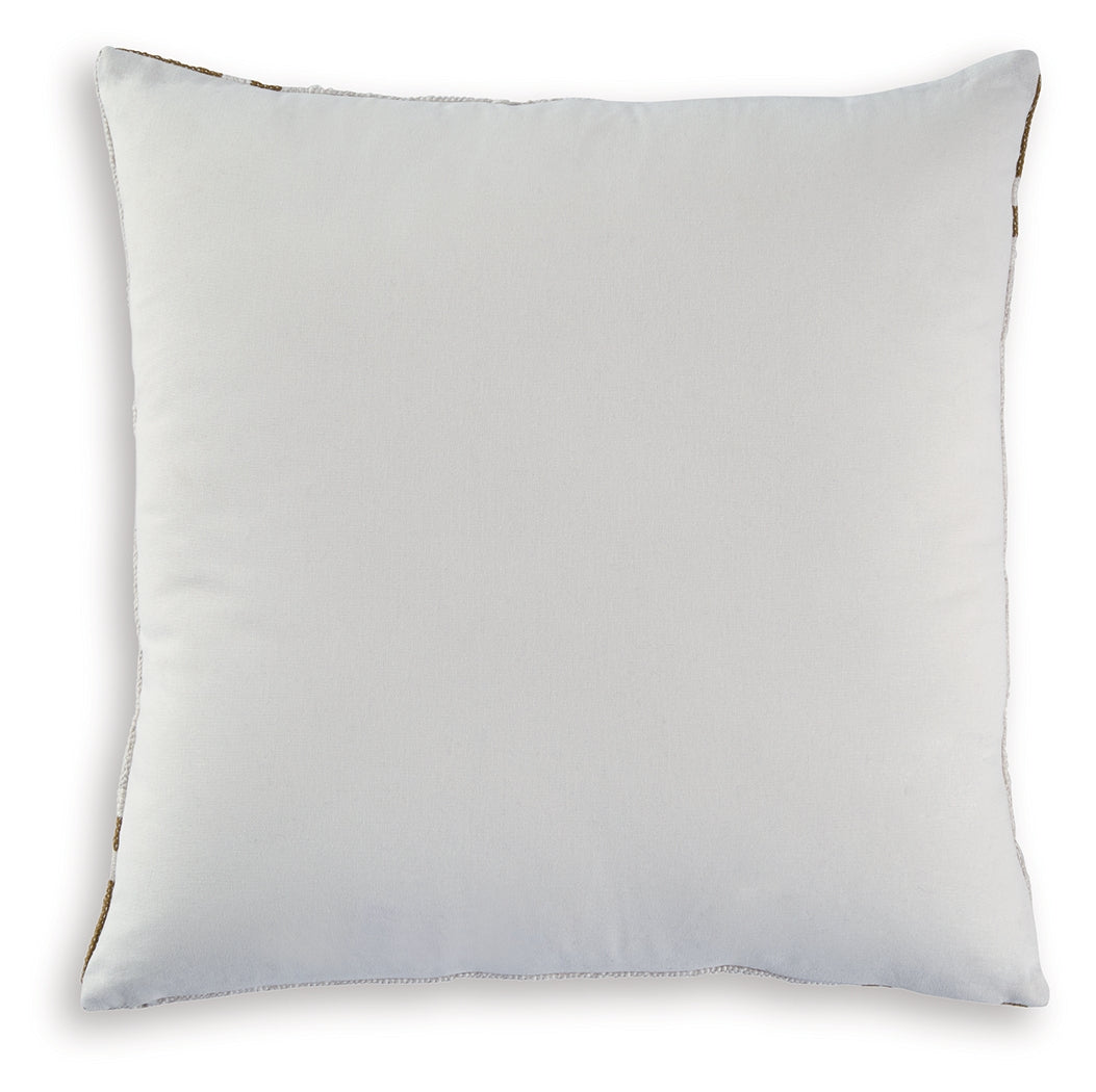 Close-up of zipper closure on Darrman pillow