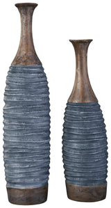 Blayze small vase in brown, side angle