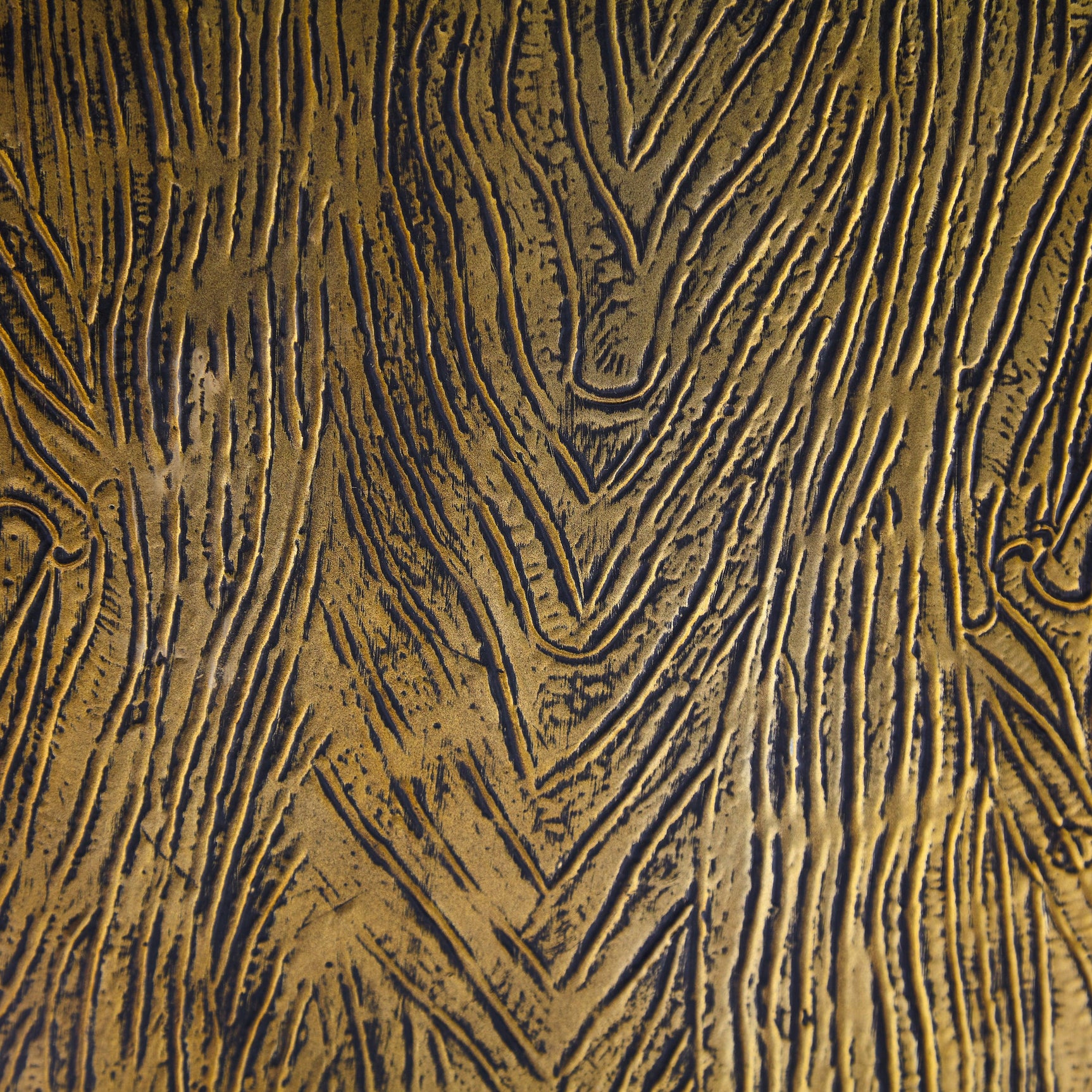 Texture detail of the Keldy box antique brass finish