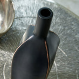 Rhaveney Black Vase - detail of curved ridged pattern