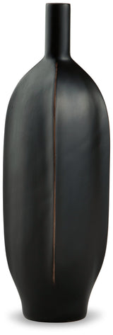 Rhaveney Black Vase set of 3 side perspective