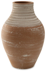 Reclove terracotta vase side detail