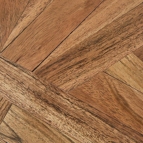 Close-up of natural medium brown finish on Antford box