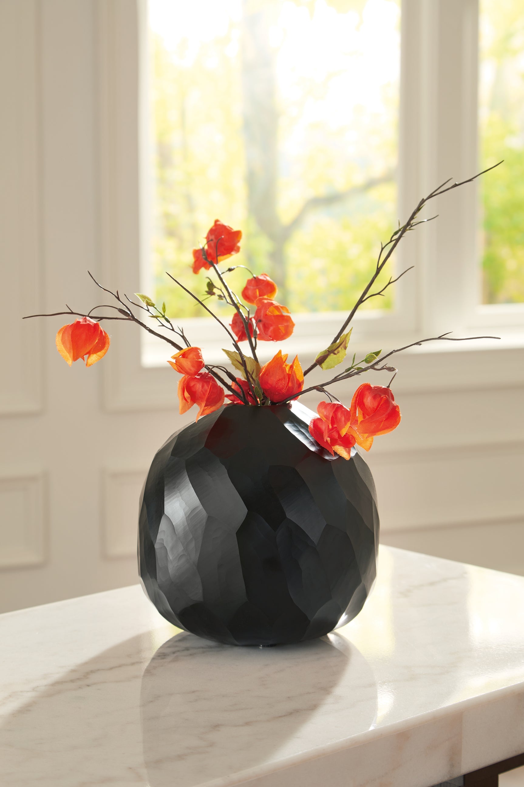 Ryanford Vase in styled room setting