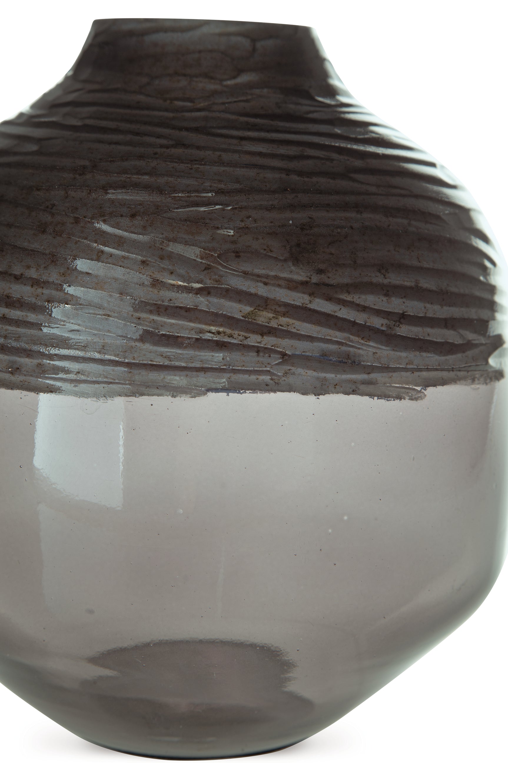 Harpwick Vase top-down view highlighting pattern