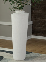 Flurinworth Vase showing round shape from above