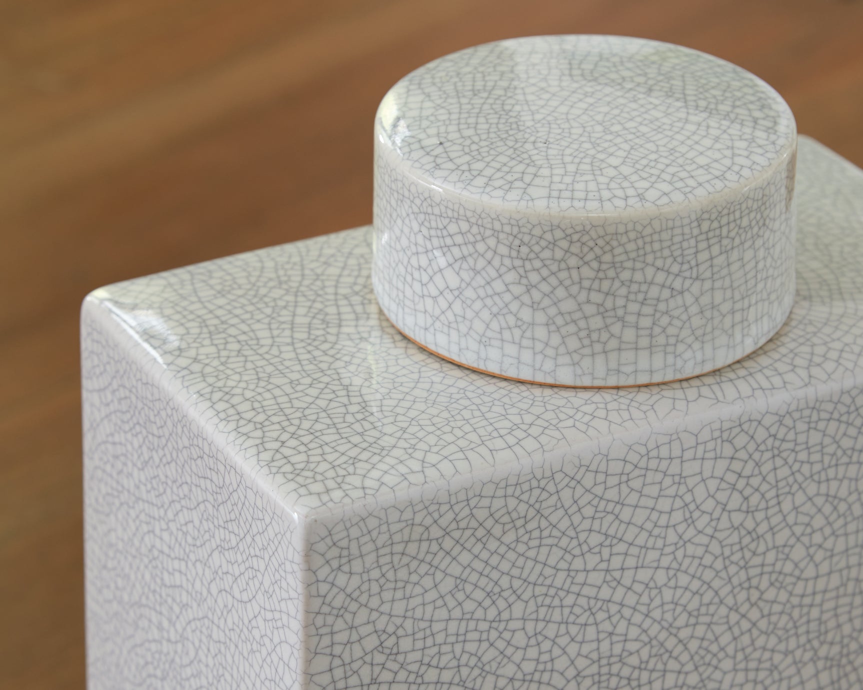 Haddworth Antique White ceramic jar front view