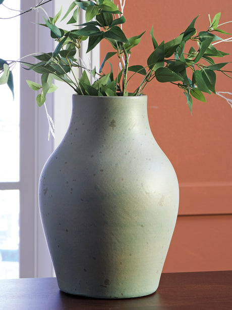 Baychester complementary accent piece