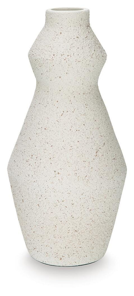 Dawthorne Vase side view