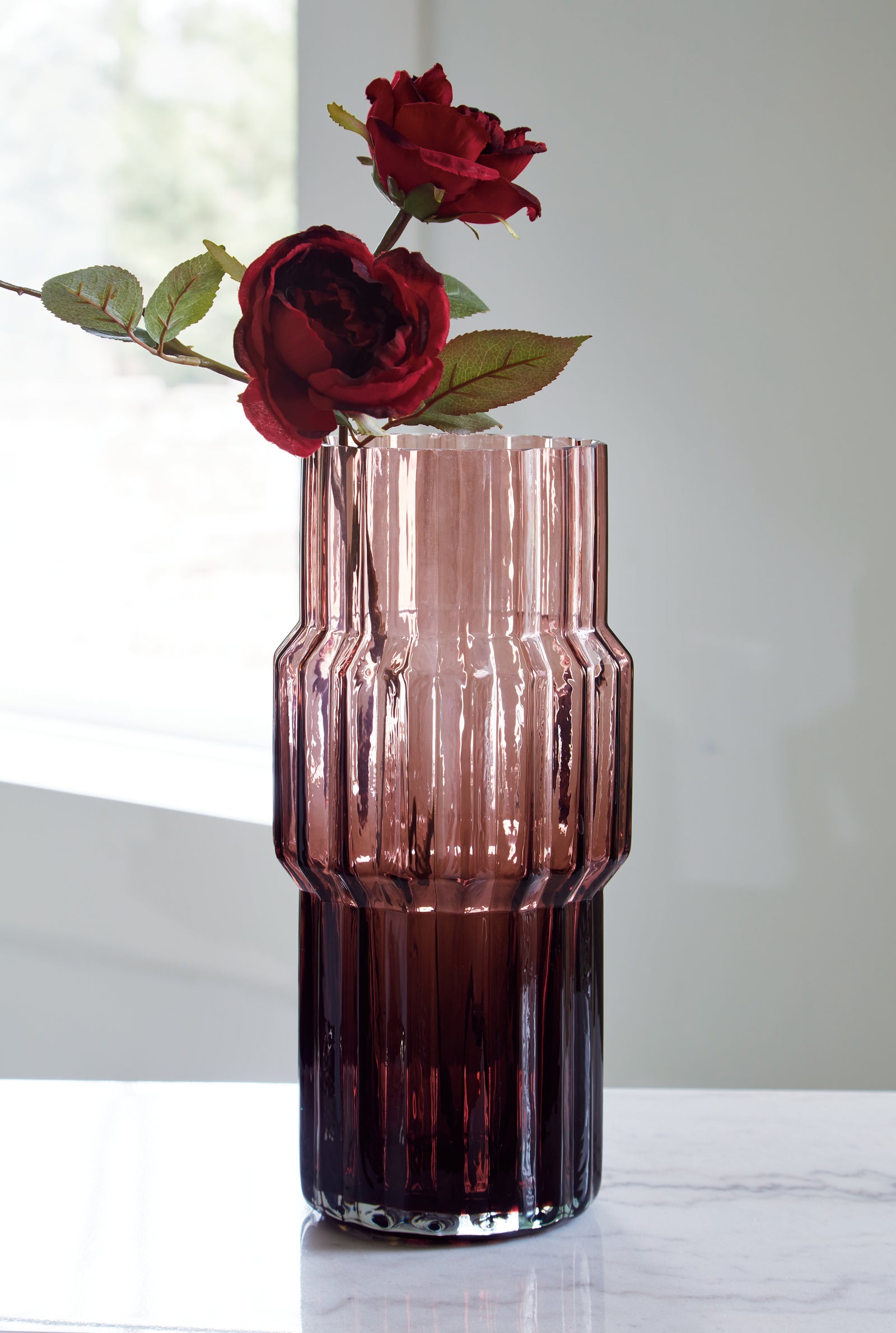 Dorlow Mauve Vase (Set of 2)