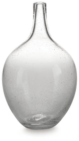 Kurthorne vase on outdoor patio