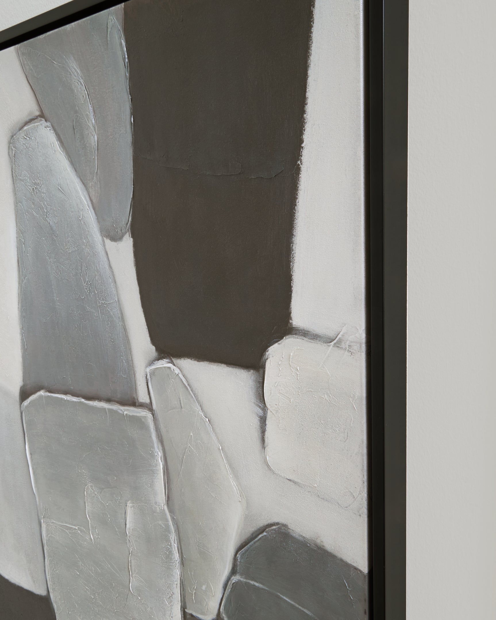 Adilson Wall Art corner detail with frame