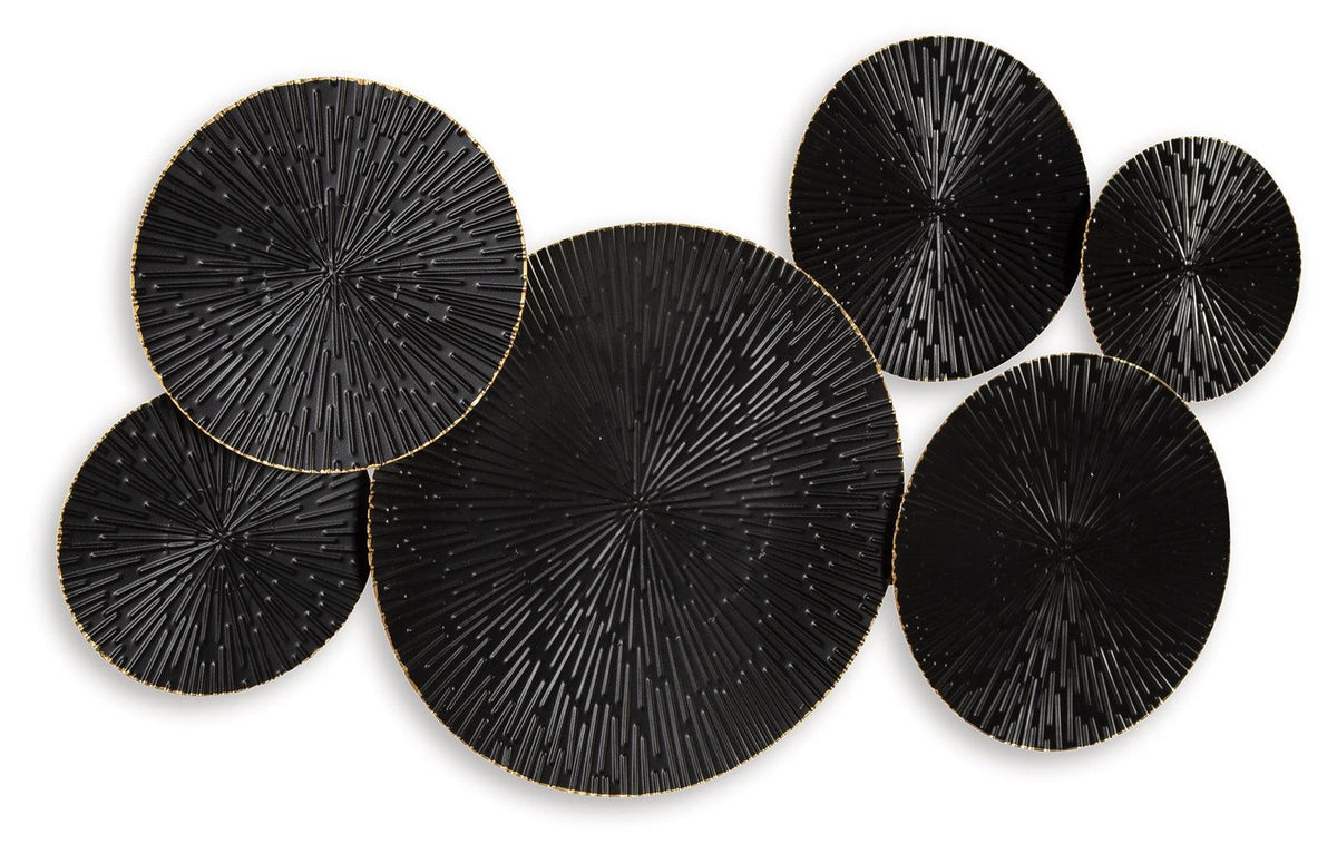 Close-up detail of Rhetlen Wall Decor black and gold finish