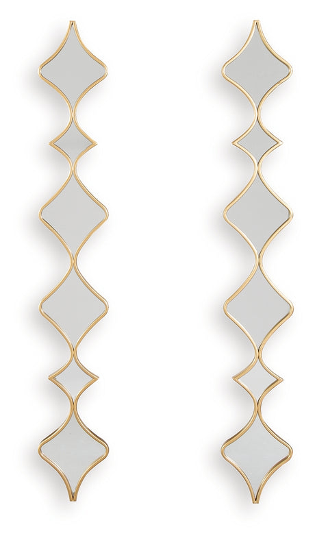 Harriswood accent mirror head-on view A