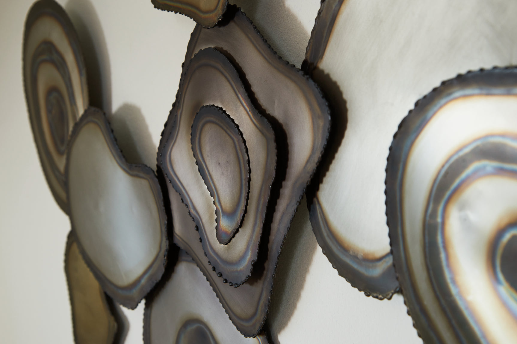 Worthman Multi Wall Decor close-up showing multi-tone metallic finish